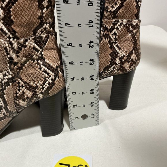 Woman’s A New Day Brown Snake Skin 3.5 Inch Heel Tall Knee High Boots Size 7.5 - Picture 7 of 11